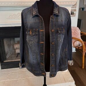 Stunning vintage jean jacket